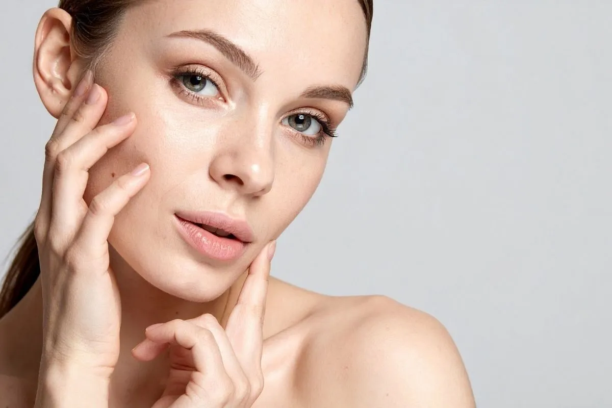 Tratamiento de medicina estética facial en Glow Medical Clinique