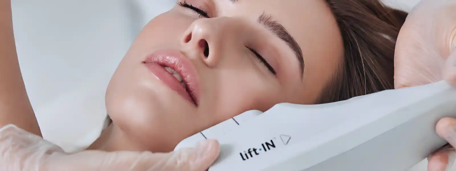 HIFU Facial en Glow Medical Clinique