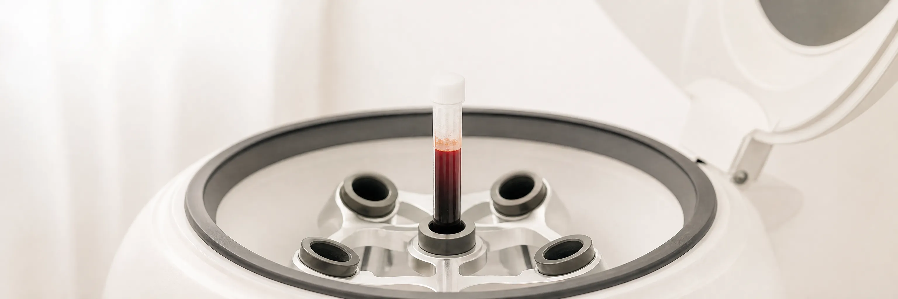 PRP facial (Plasma Rico en Plaquetas) en Glow Medical Clinique